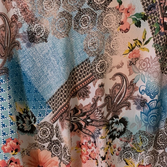 NEW DIRECTIONS Top size petite Small - Picture 6 of 8